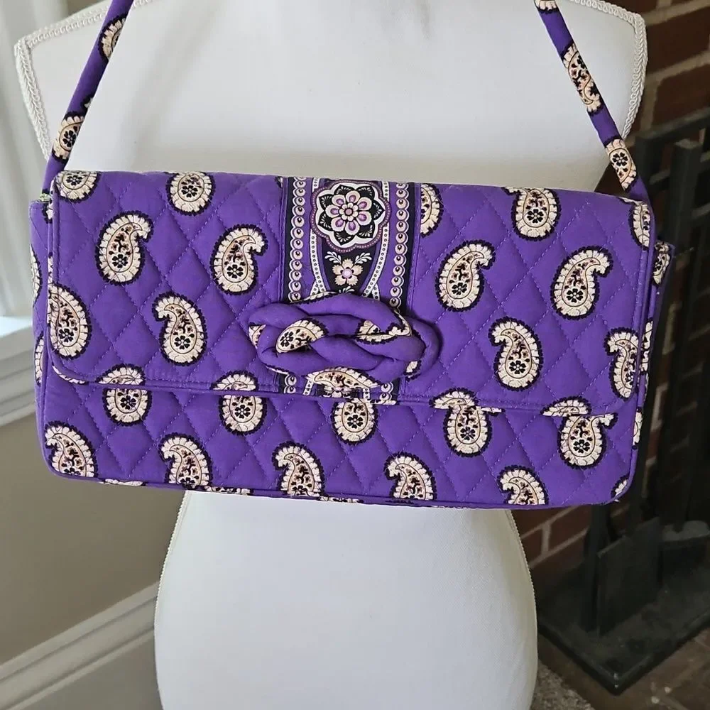 NWT Vera Bradley Paisley Quilted Shoulder Bag.